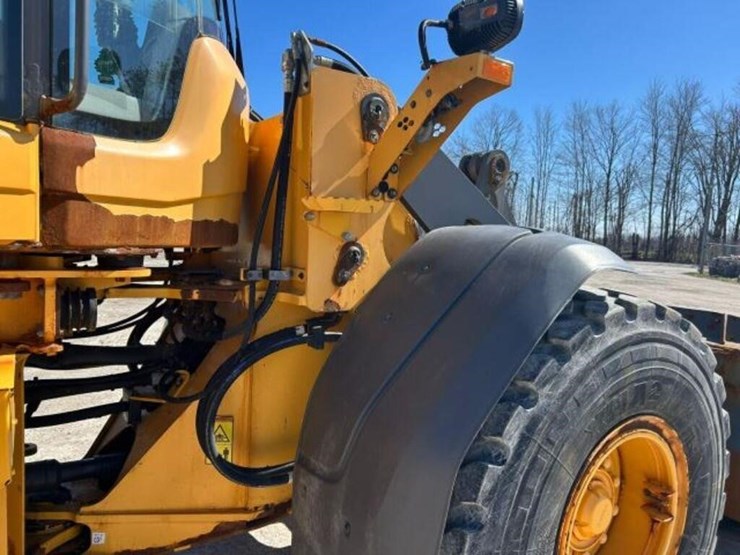 2019-volvo-l60h-image-51