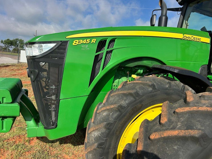 2016-john-deere-8345r-image-21