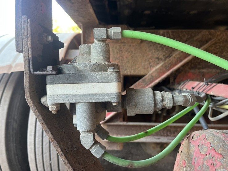 #1704-•-2006-abs-rc5-live-bottom-trailer-image-52