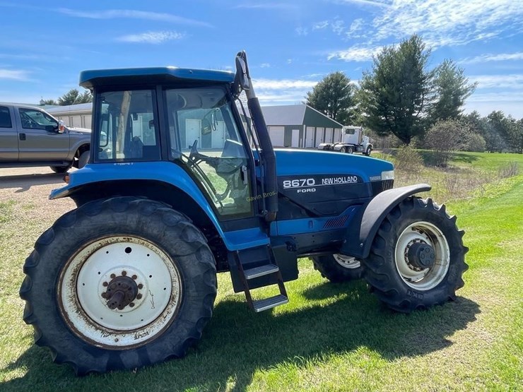 new-holland-8670-image-5