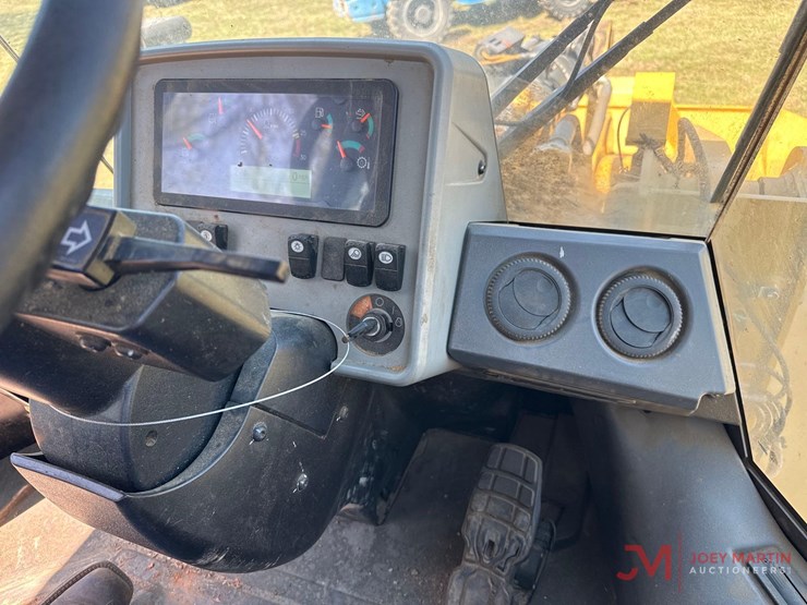 2021-caterpillar-950gc-image-29