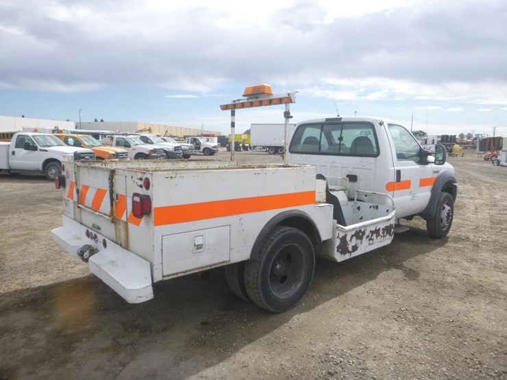 2007-ford-f450-image-3