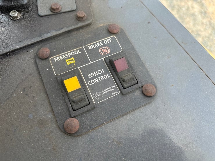 2006-deere-750j-lgp-image-46