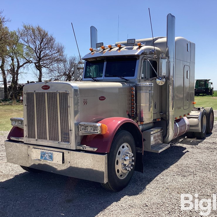 1999 PETERBILT 379