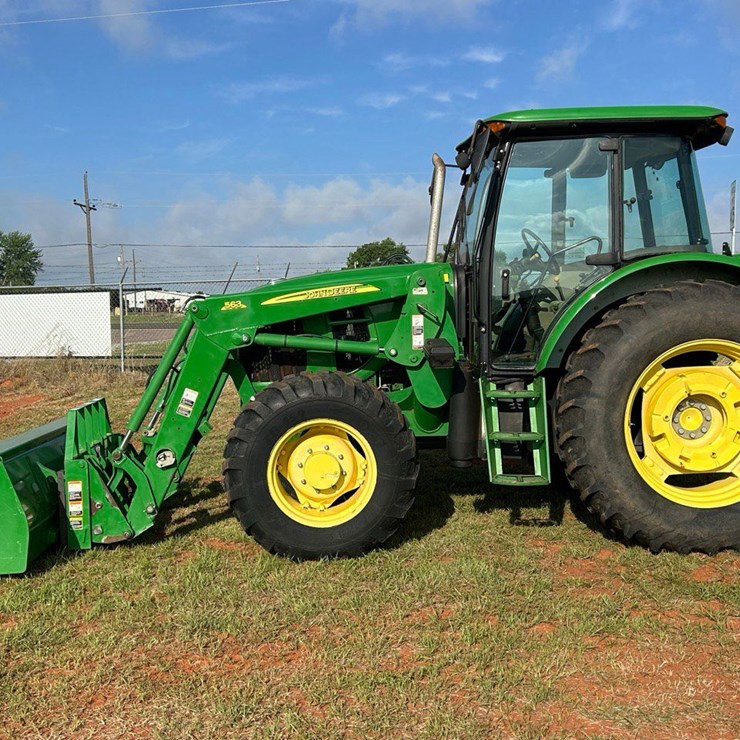 2010 JOHN DEERE 6115D