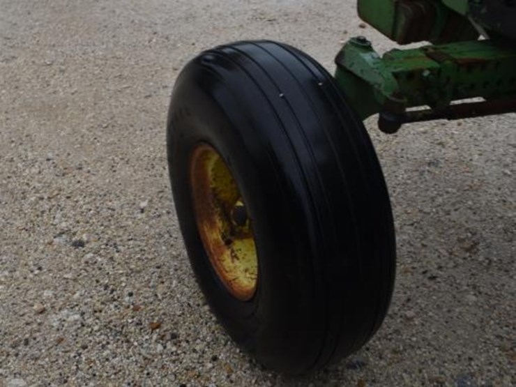 john-deere-4630-image-11