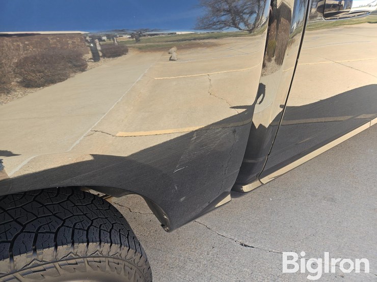 2017-ram-1500-big-horn-image-19