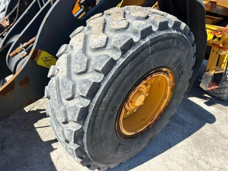 2019-volvo-l60h-image-63