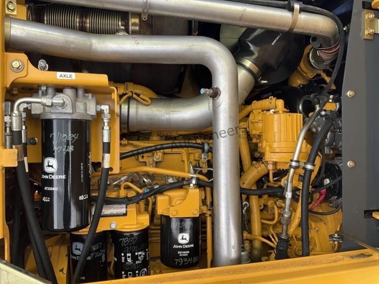 2011-deere-672g-image-19