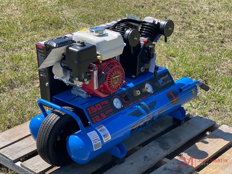unused-eagle-tt55g-nd-dual-tank-portable-air-compressor-image-2