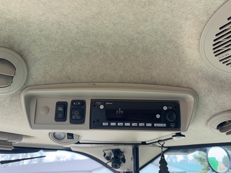 2023-john-deere-s780-image-39