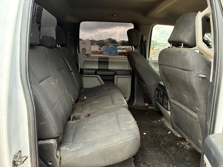 2018-ford-f150-image-10