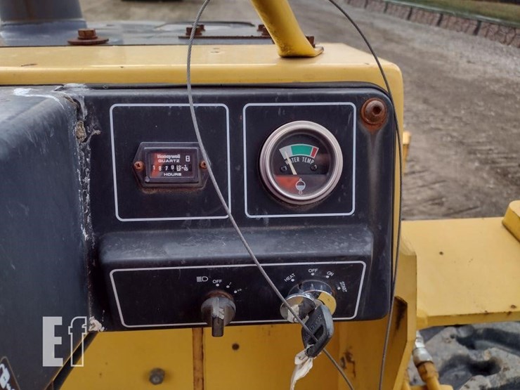 2012-komatsu-d21p-8e0-image-8