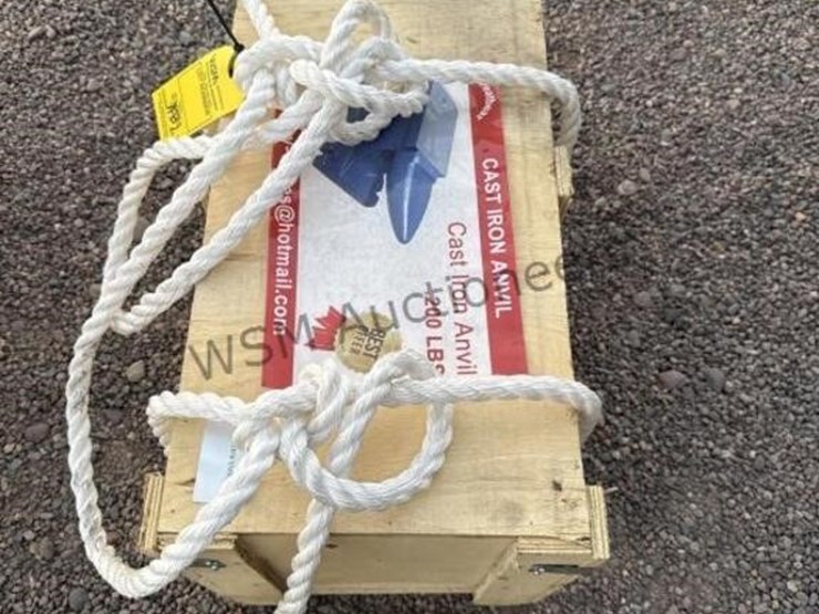 great-bear-200lbs-cast-iron-anvil-image-5