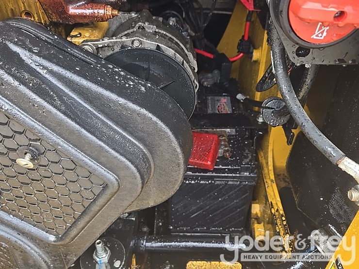 2024-caterpillar-255-image-41