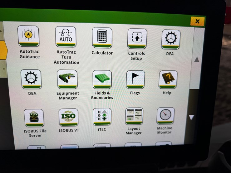 2024-john-deere-9rt-590-tractor-image-32