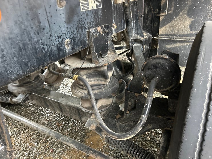 2019-kenworth-t880-image-36