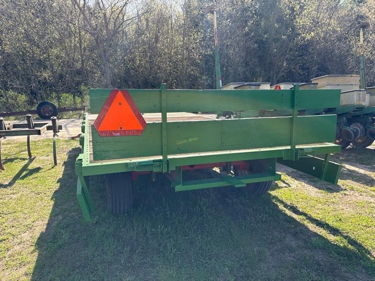 20'x101"-flatbed-wagon-with-gear-image-4