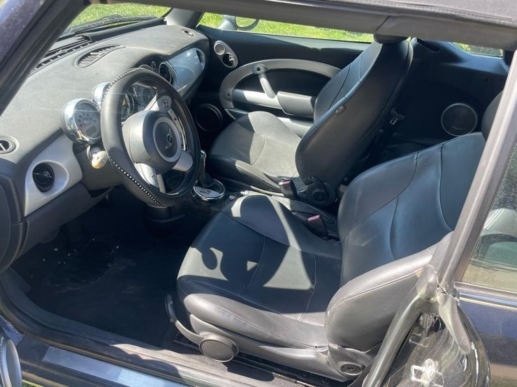 2005-mini-cooper-convertible---as-is-image-9