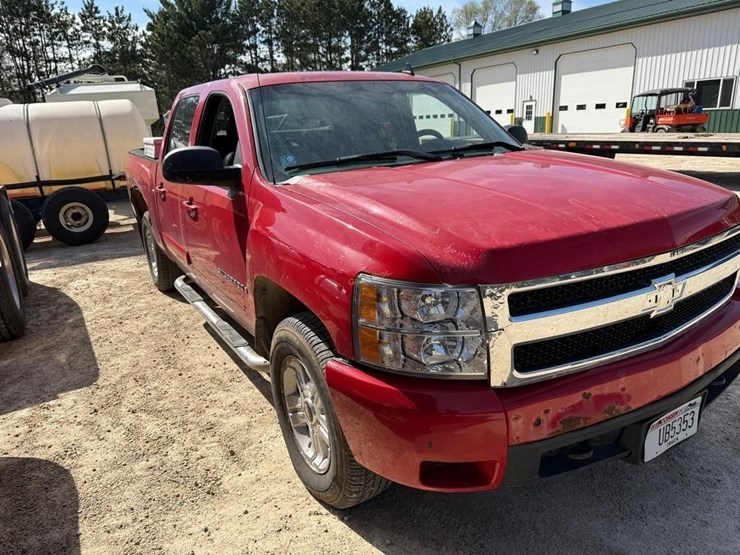 2007-chevrolet-1500-image-3