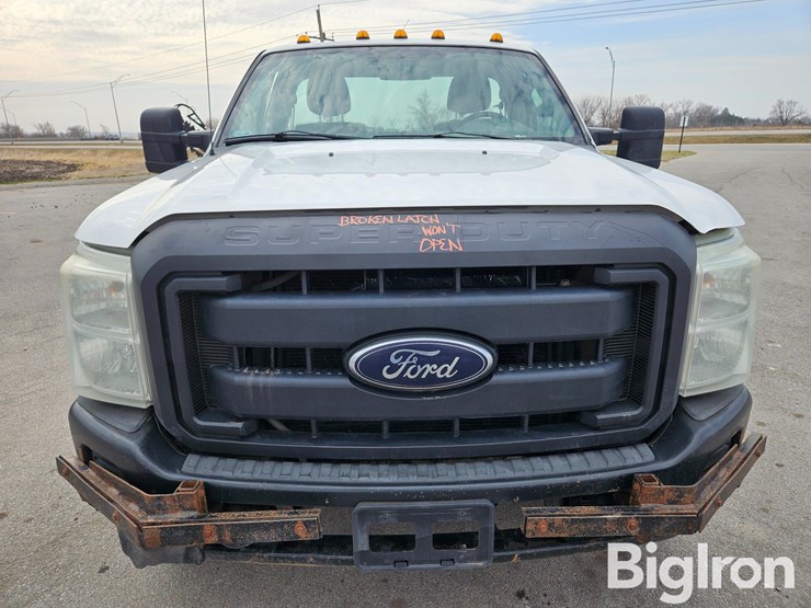 2012-ford-f250-xl-image-2