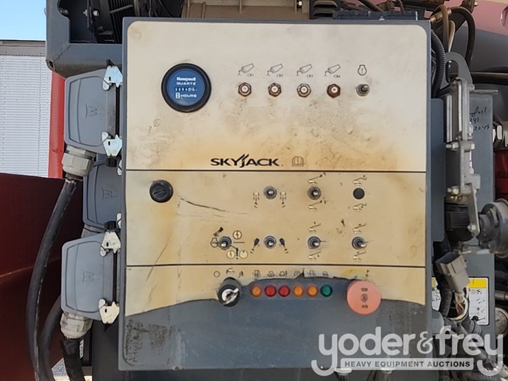 2016-skyjack-sj61t-image-34