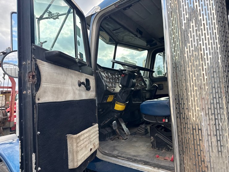 1999-caterpillar-c12-image-51