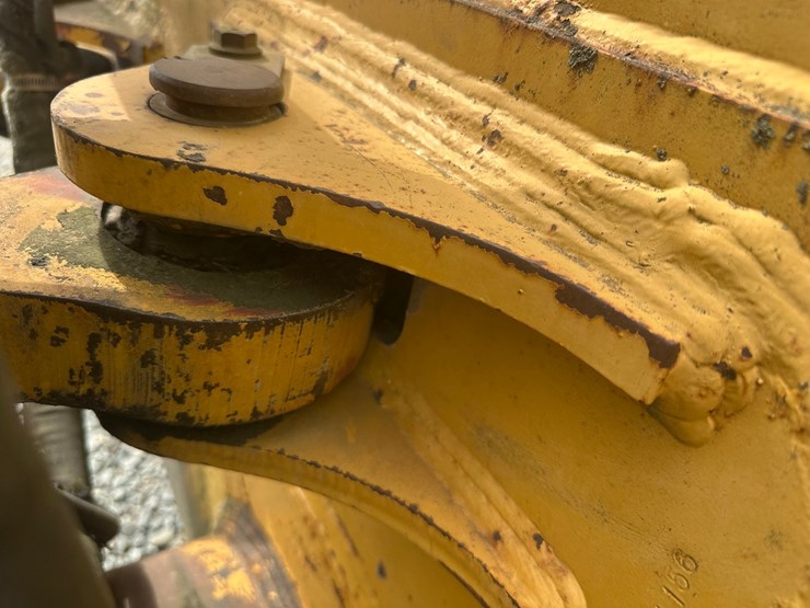 2006-deere-750j-lgp-image-30