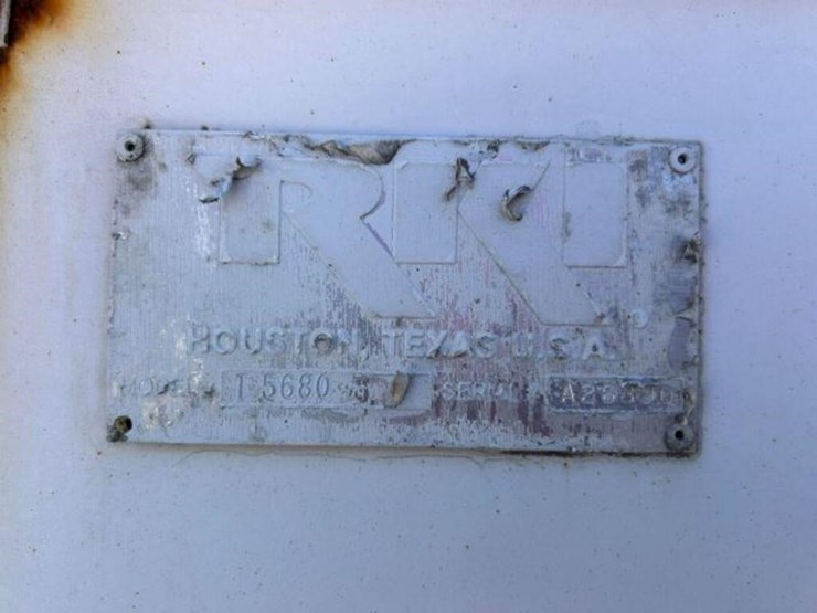 2010-ford-f250-xl-image-45