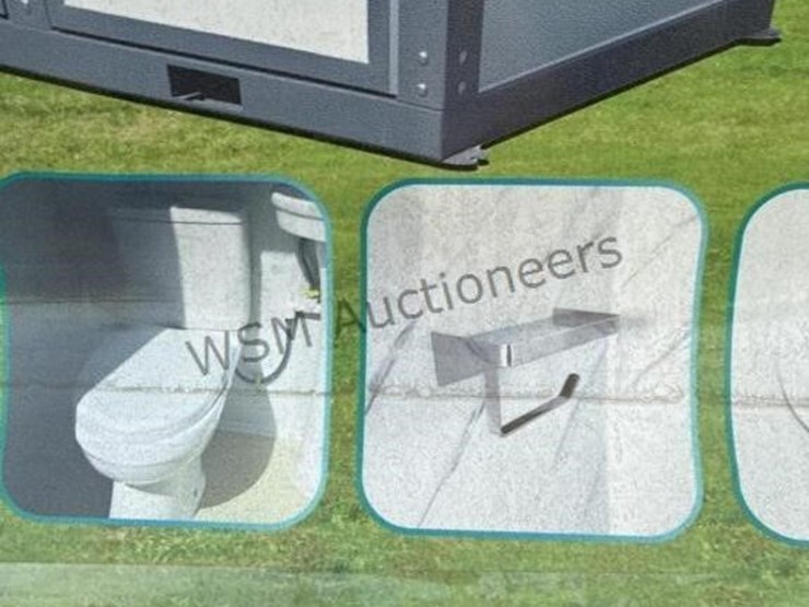 mobile-toilet-unit-image-12