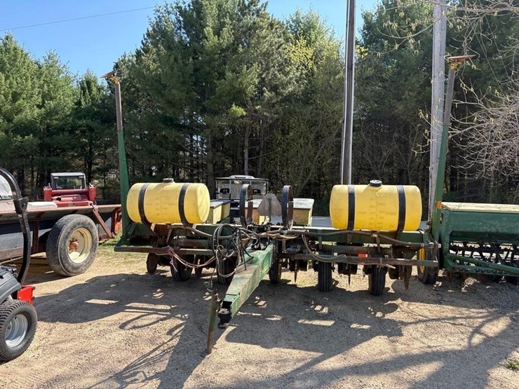 john-deere-7000-image-2