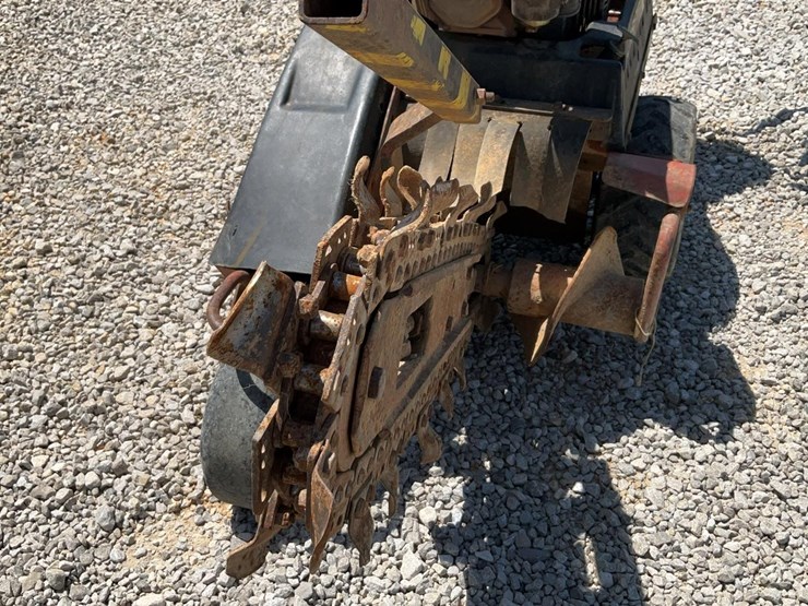 ditch-witch-rt20-image-8