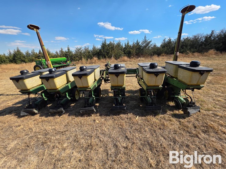 john-deere-7100-image-6