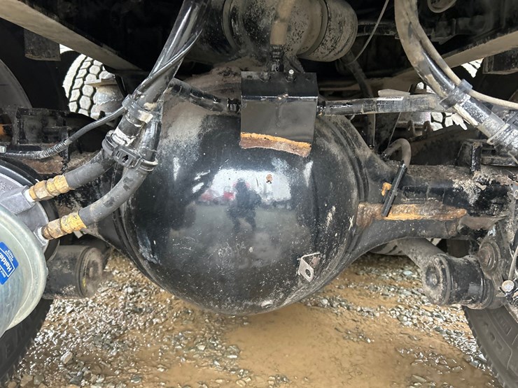 2019-kenworth-t880-image-26