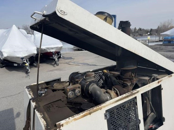 1996-trackless-mt5t-image-16