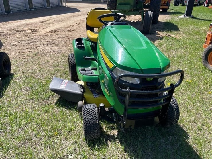 2014-john-deere-x304-image-2