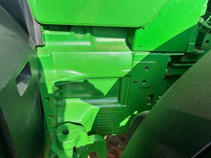 2016-john-deere-8345r-image-43