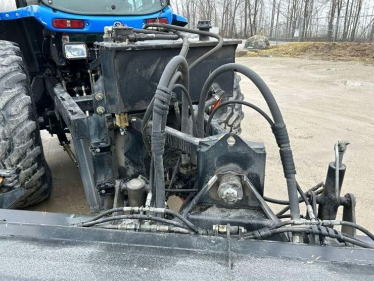 new-holland-tv6070-image-37