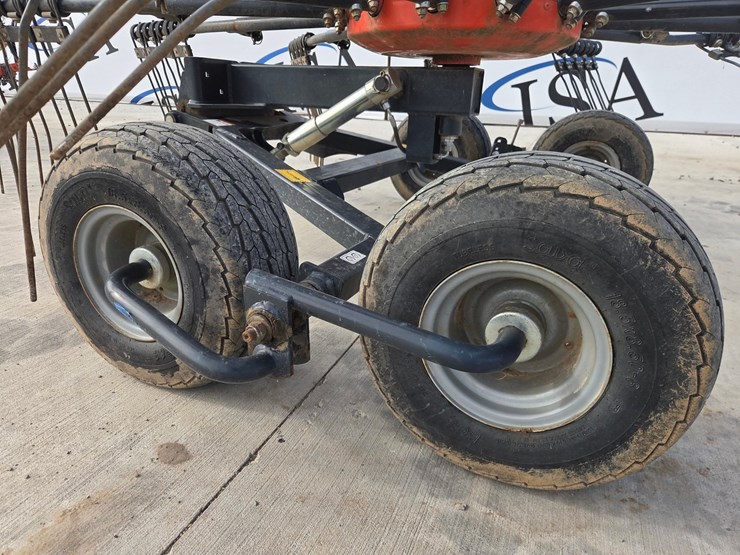 2015-kubota-ra2071t-evo-image-30