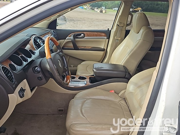 2008-buick-enclave-cxl-image-20