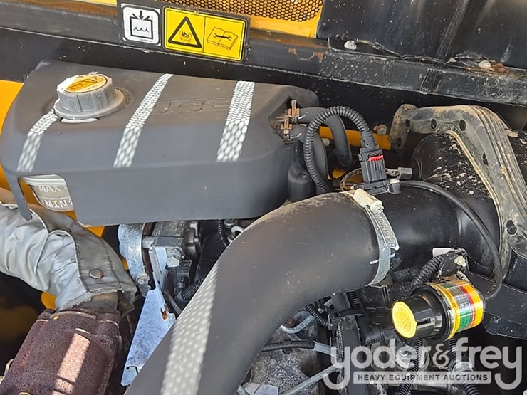 2018-jcb-510-56-image-58