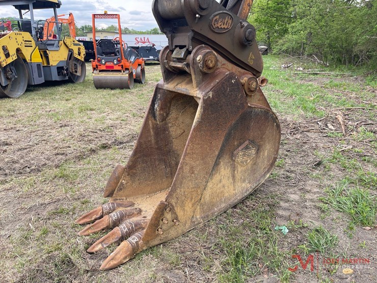 komatsu-pc300-lc-6lc-image-30