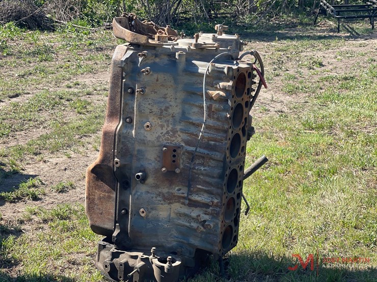 1992-mack-rb690s-image-35