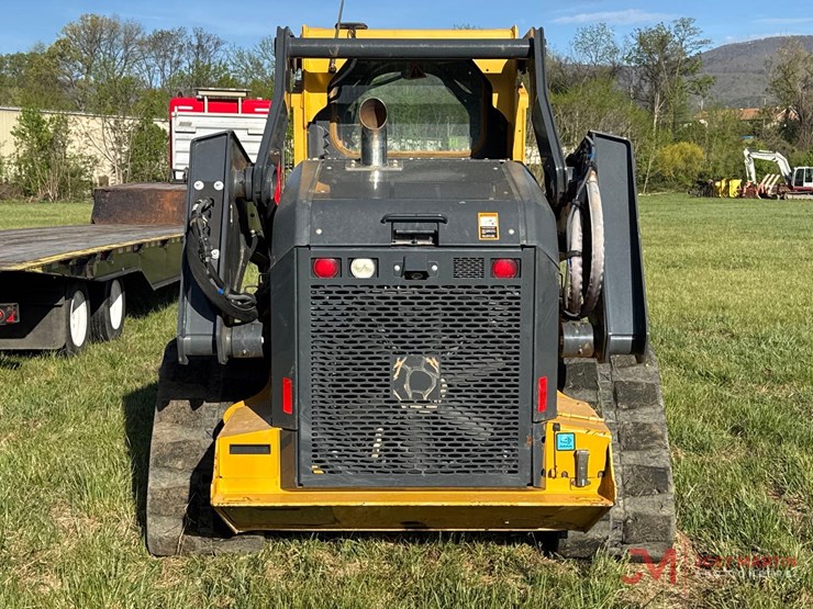 2023-deere-333g-image-13