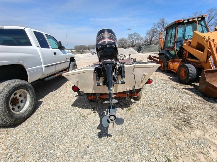 #23725-•-1986-star-bass-boat-and-trailer-image-4