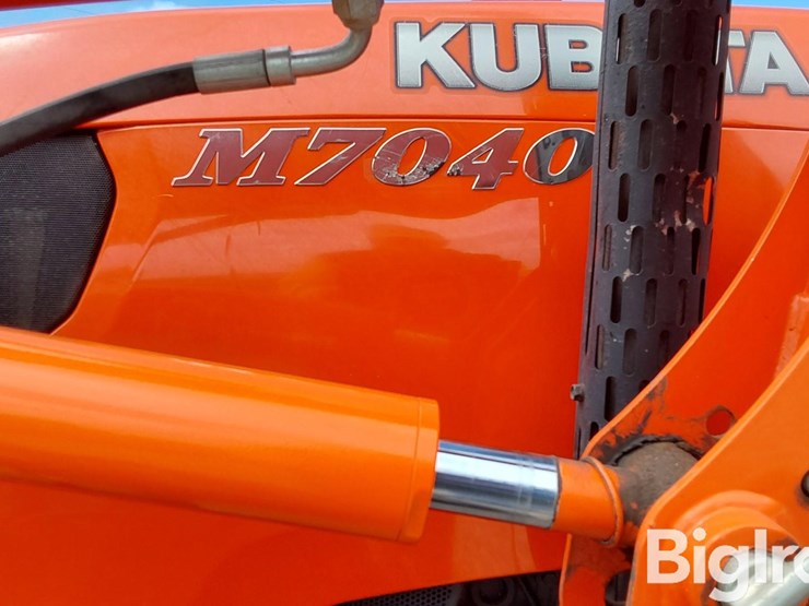 kubota-m7040d-image-9