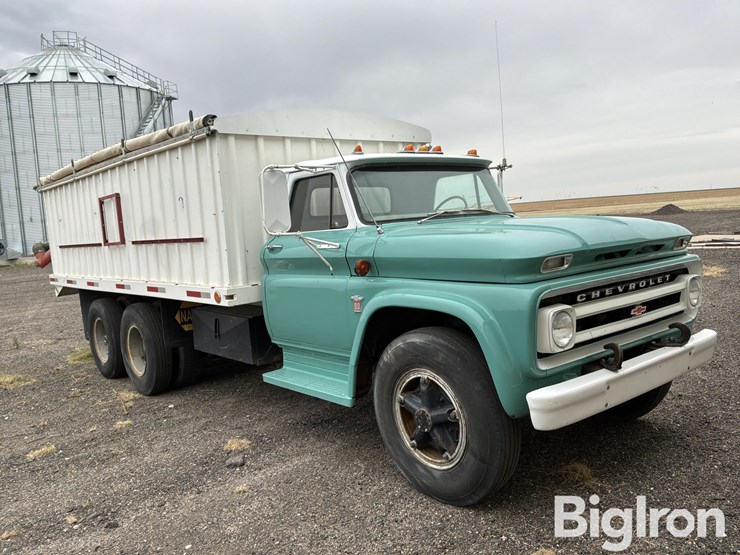 1964-chevrolet-c65-image-3