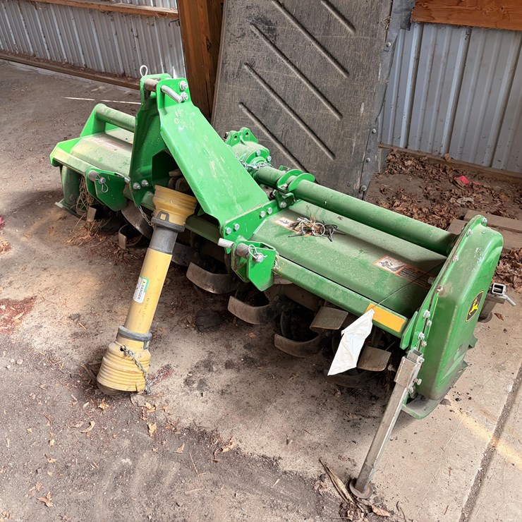 John Deere Tiller