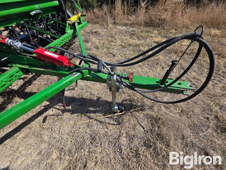 john-deere-8200-image-10