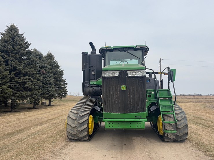 2024-john-deere-9rt-590-tractor-image-2